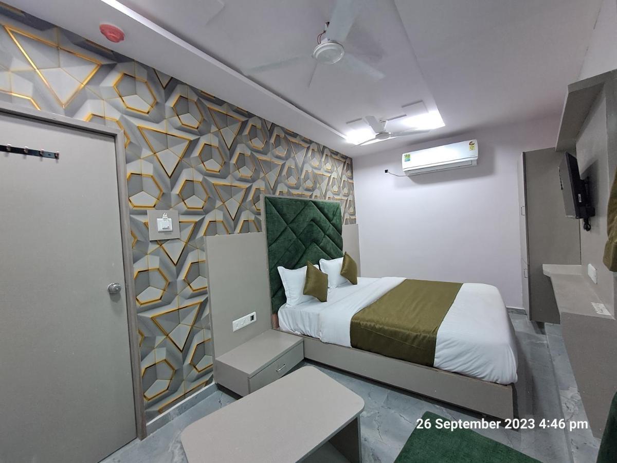 Hotel Kingdom Gandhinagar Luaran gambar
