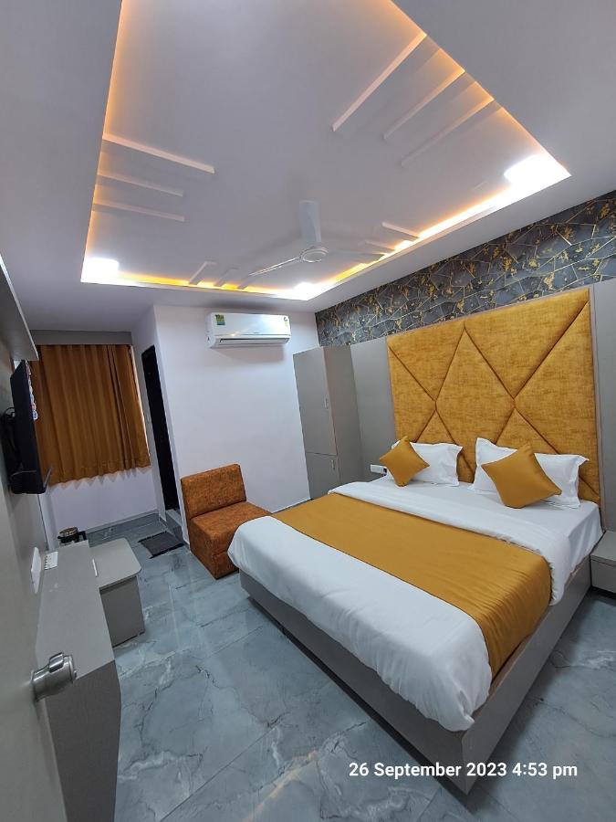 Hotel Kingdom Gandhinagar Luaran gambar