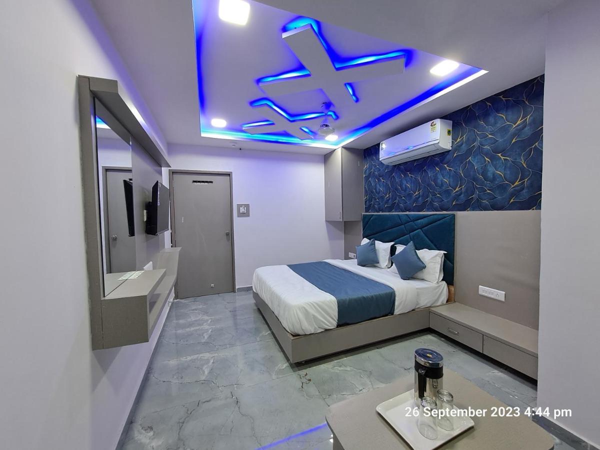 Hotel Kingdom Gandhinagar Luaran gambar